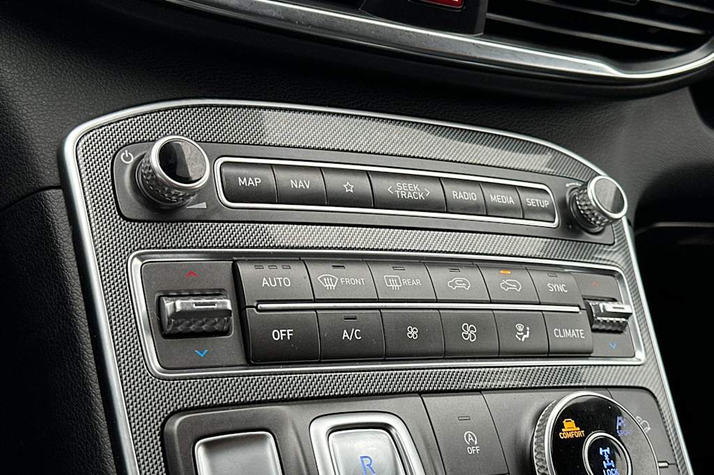 Thumbnail: 2023 Hyundai Santa Fe - 24