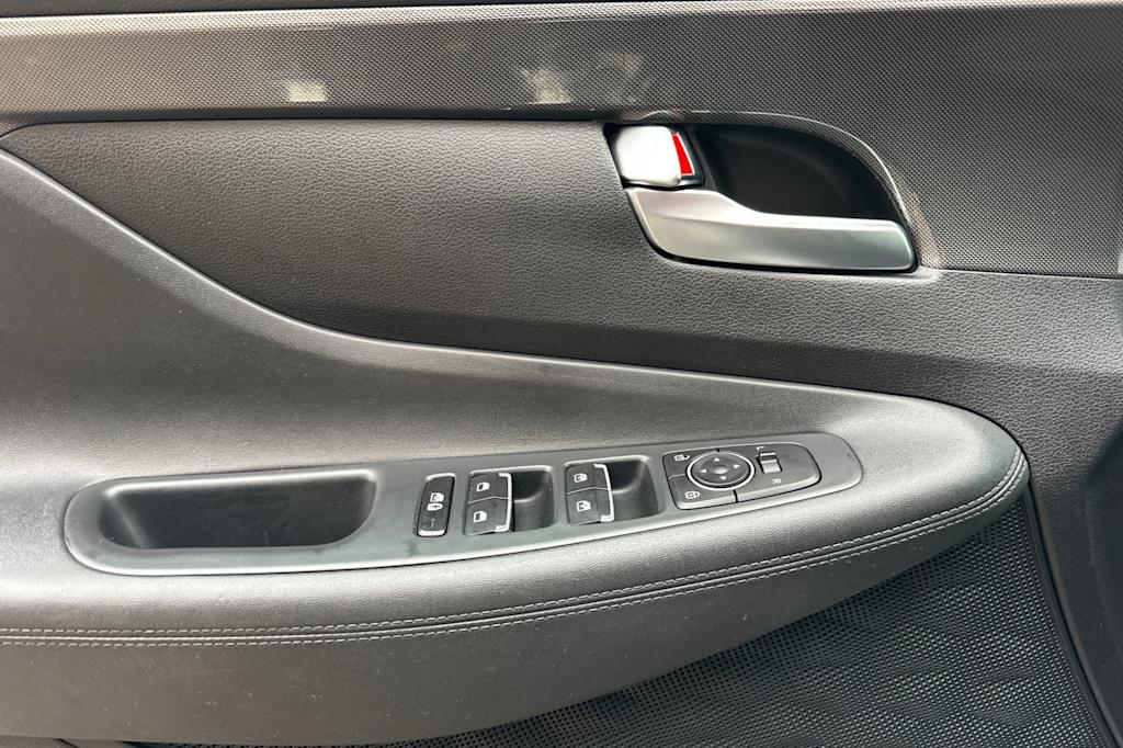 Thumbnail: 2023 Hyundai Santa Fe - 20