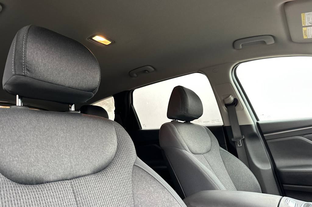 Thumbnail: 2023 Hyundai Santa Fe - 9