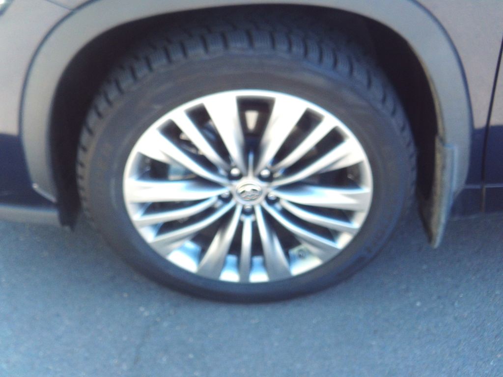Thumbnail: 2021 Toyota Highlander - 6