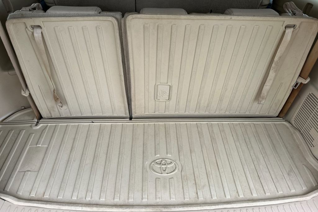 Thumbnail: 2015 Toyota Highlander - 16