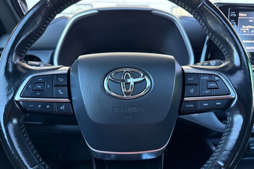 Thumbnail: 2021 Toyota Highlander - 29