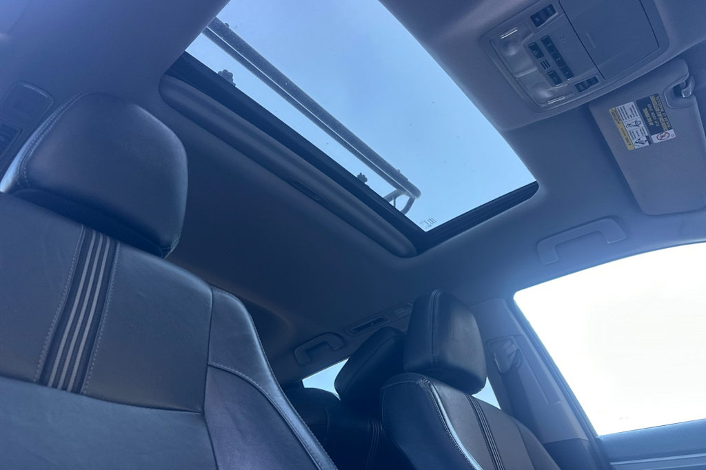 Thumbnail: 2018 Toyota Highlander - 24