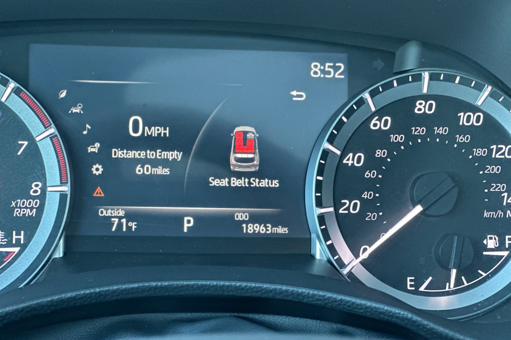 Thumbnail: 2023 Toyota Highlander - 29