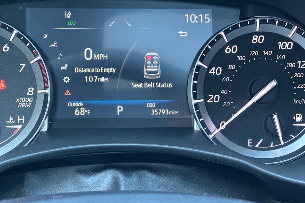 Thumbnail: 2022 Toyota Highlander - 29