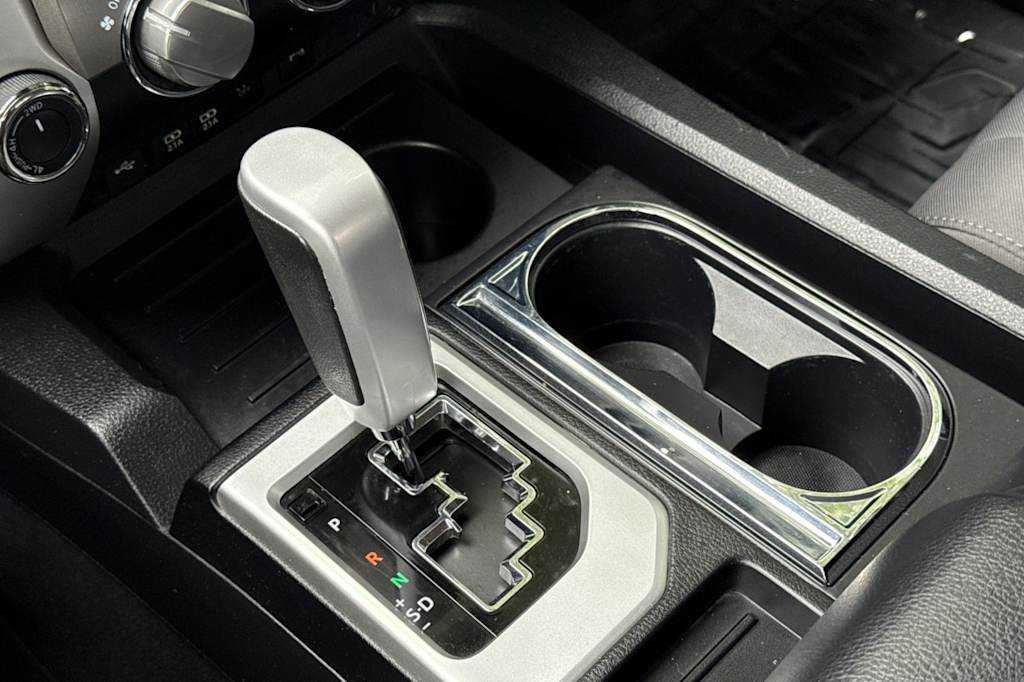 Thumbnail: 2020 Toyota Tundra - 14