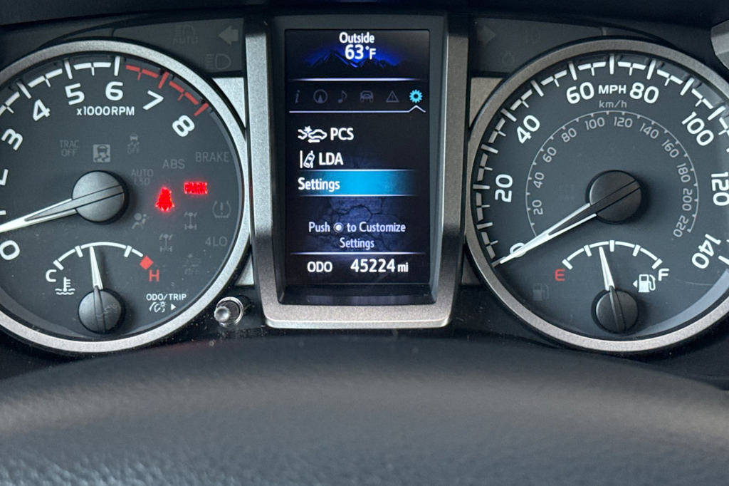 Thumbnail: 2020 Toyota Tacoma - 27