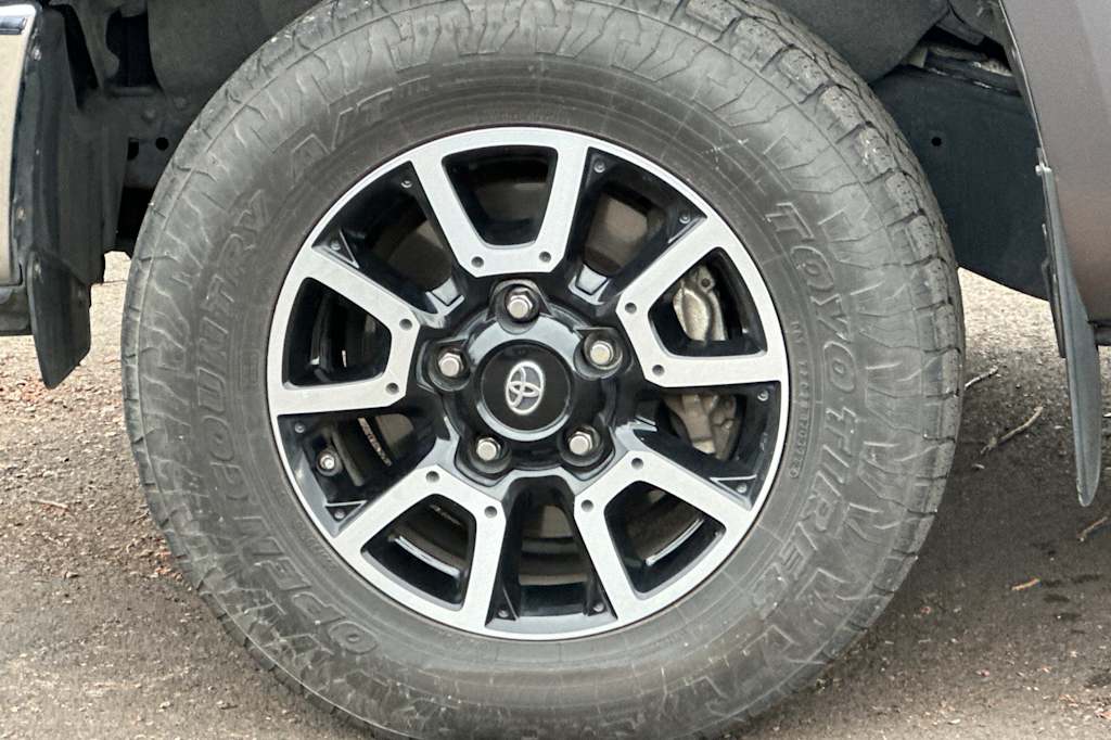 Thumbnail: 2019 Toyota Tundra - 8