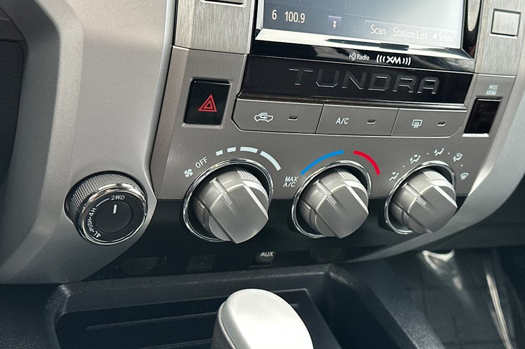 Thumbnail: 2019 Toyota Tundra - 24