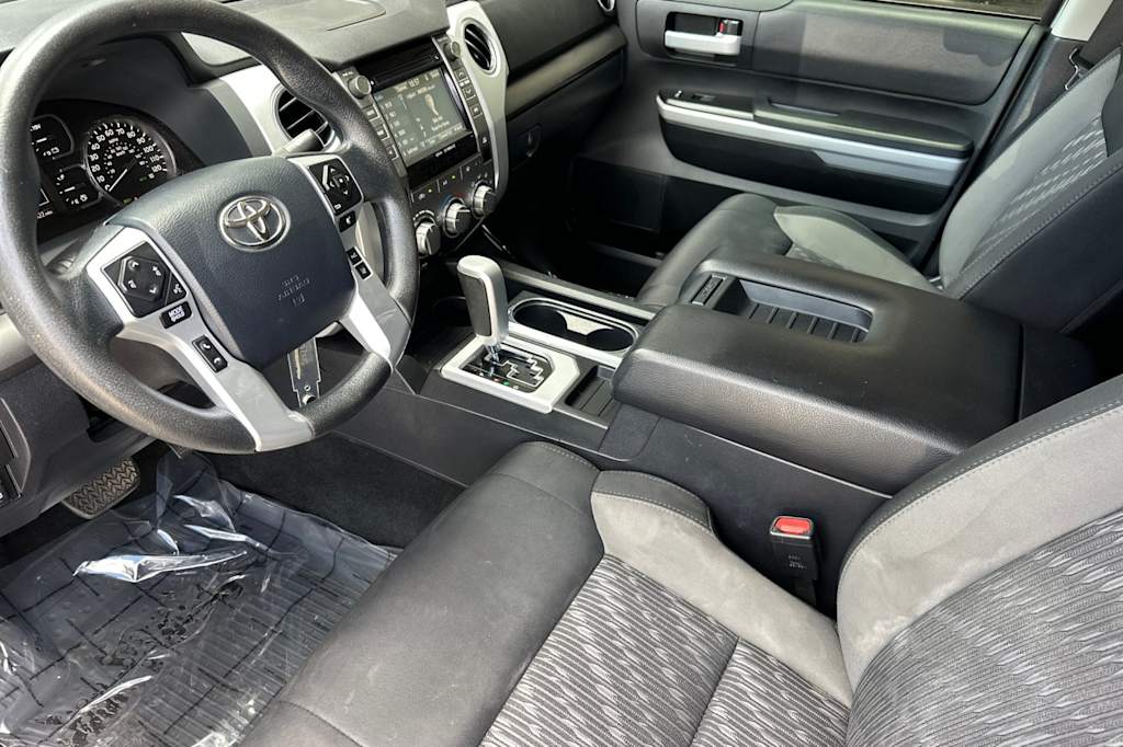 Thumbnail: 2018 Toyota Tundra - 9