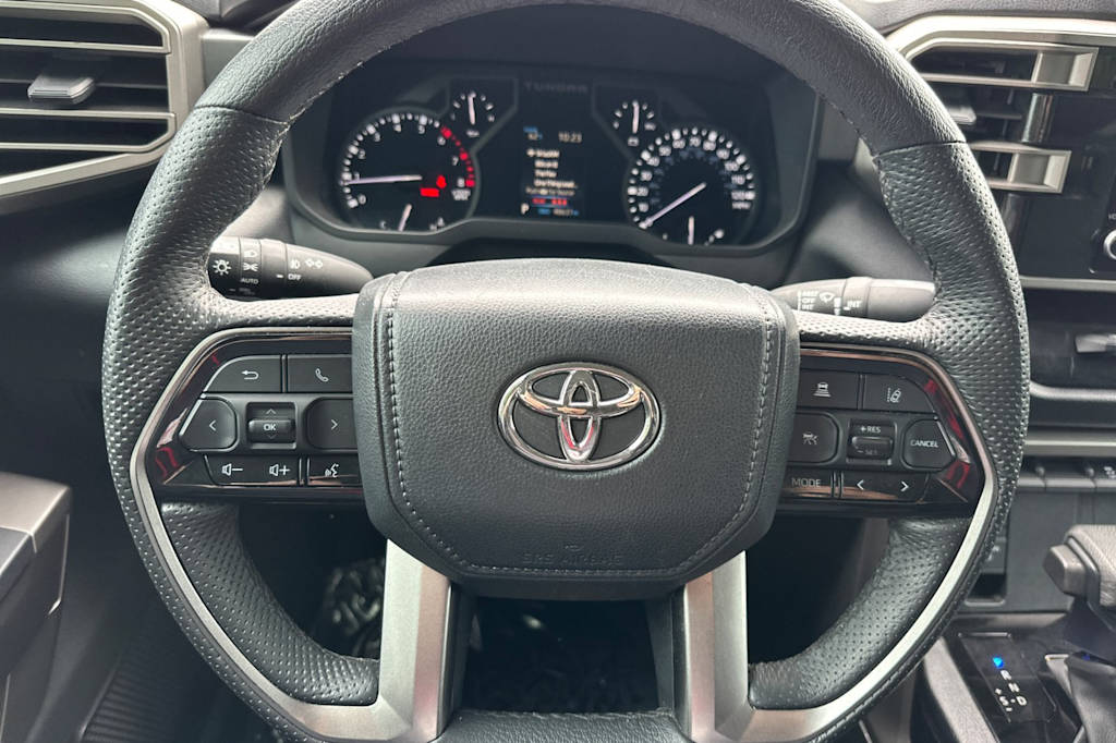 Thumbnail: 2023 Toyota Tundra - 25