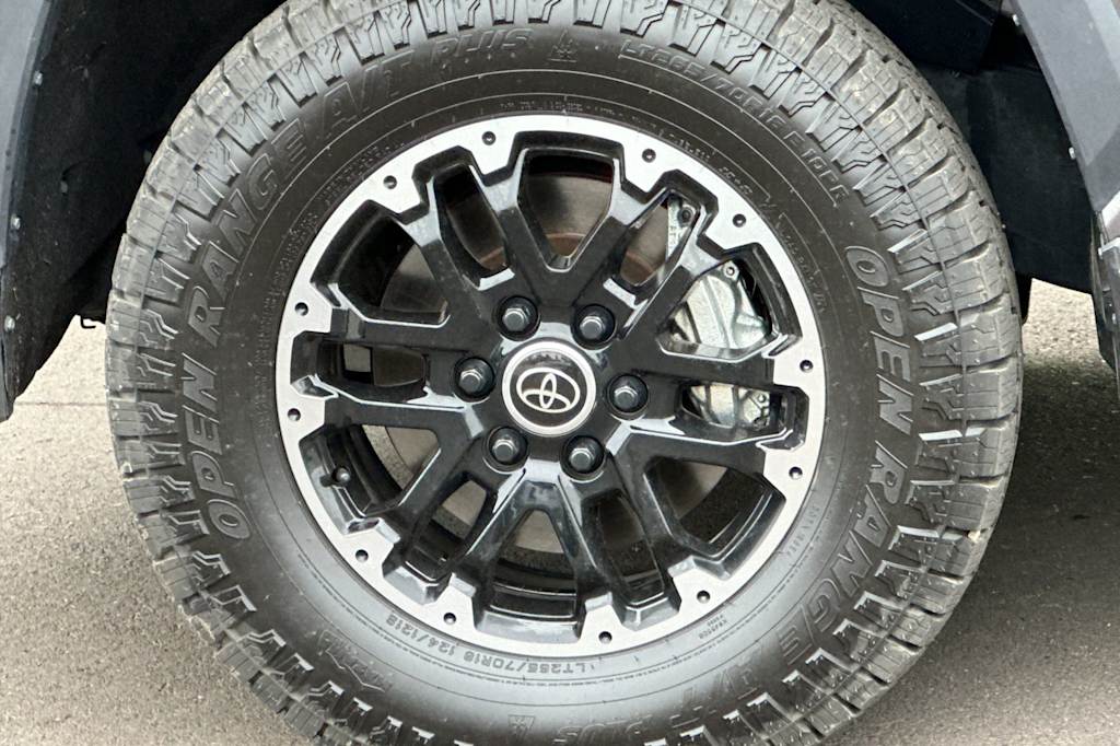 Thumbnail: 2023 Toyota Tundra - 7