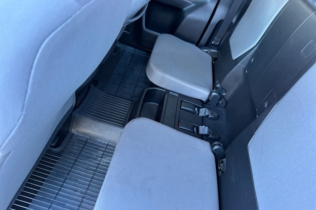 2018 Toyota Tacoma SR5 9