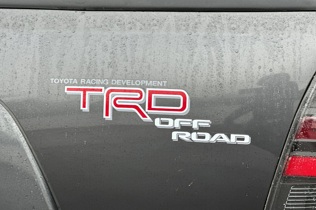 Thumbnail: 2011 Toyota Tacoma - 5