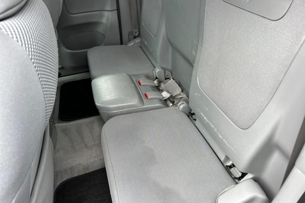 Thumbnail: 2011 Toyota Tacoma - 8