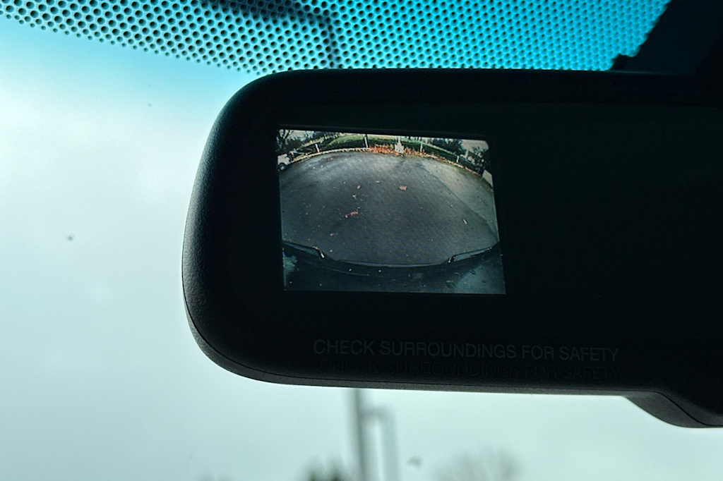 Thumbnail: 2011 Toyota Tacoma - 24