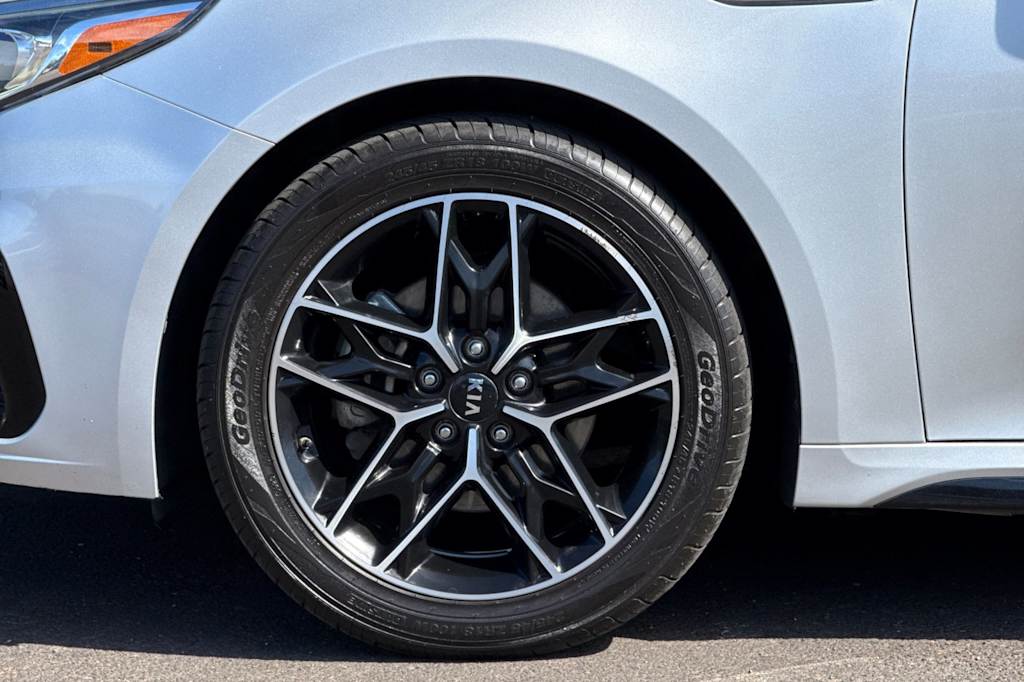 Thumbnail: 2020 Kia Optima - 8