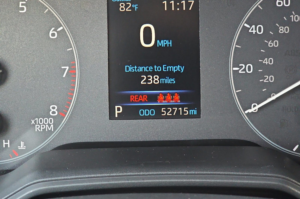 Thumbnail: 2023 Toyota Corolla - 25