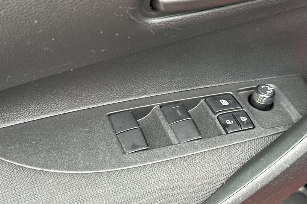 Thumbnail: 2023 Toyota Corolla - 21