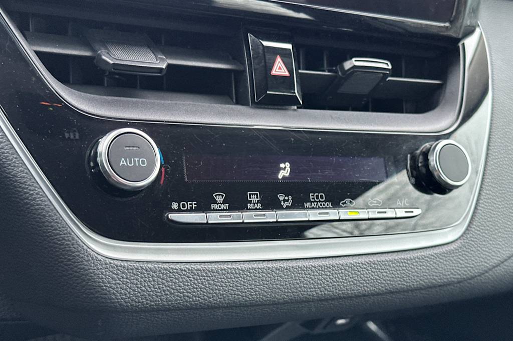 Thumbnail: 2023 Toyota Corolla - 24