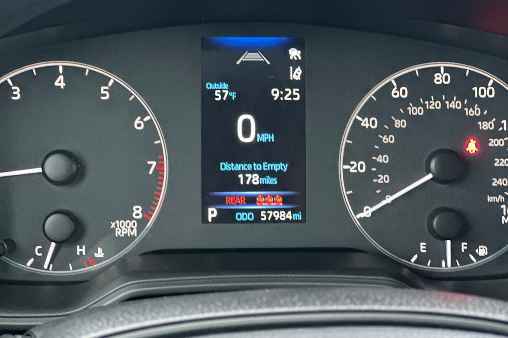 Thumbnail: 2023 Toyota Corolla - 26