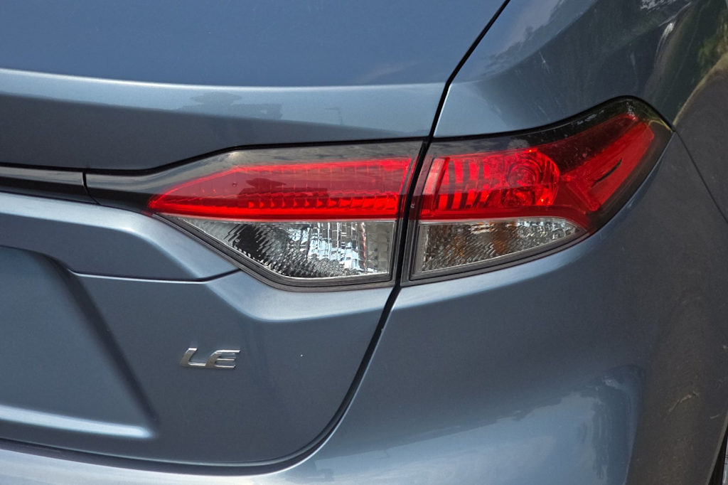 Thumbnail: 2022 Toyota Corolla - 26