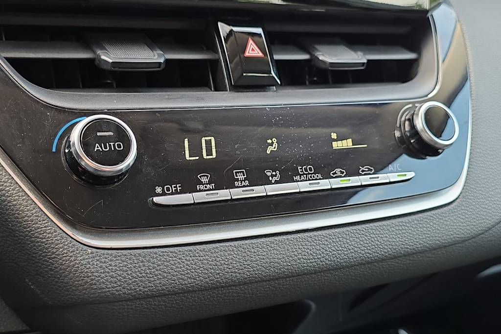 Thumbnail: 2022 Toyota Corolla - 23