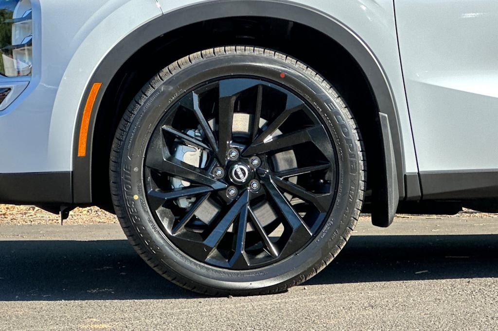 Thumbnail: 2026 Nissan Rogue - 8