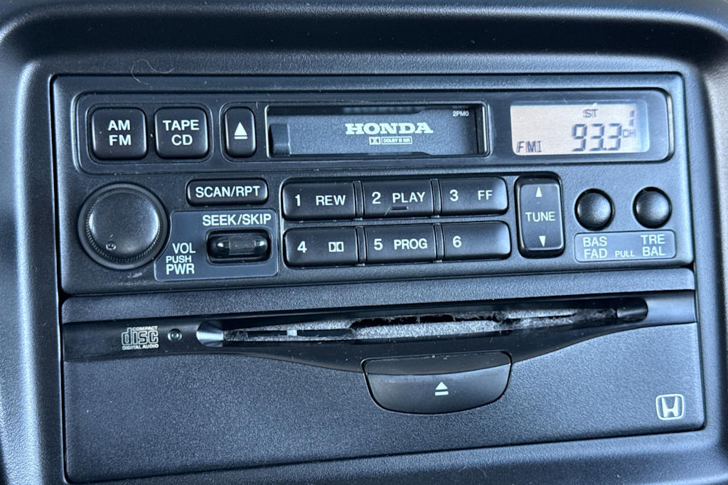 Thumbnail: 2001 Honda CR-V - 23