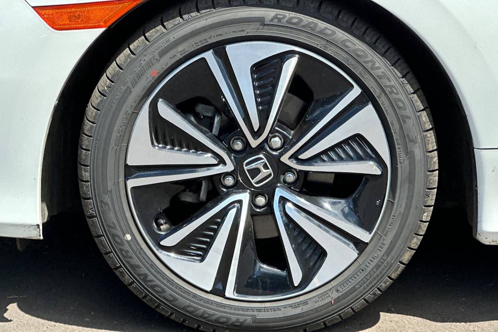 Thumbnail: 2018 Honda Civic - 7
