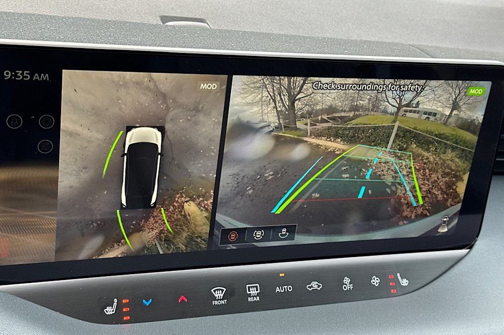 Thumbnail: 2026 Nissan Leaf - 23