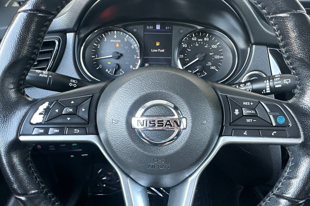 Thumbnail: 2020 Nissan Rogue Sport - 28