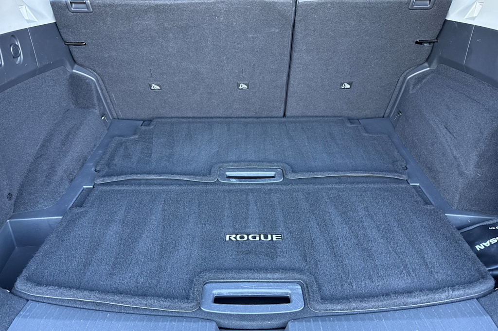 Thumbnail: 2021 Nissan Rogue - 15