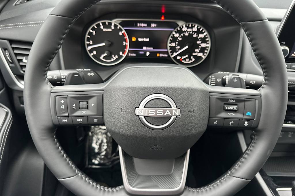 2025 Nissan Rogue SV 26