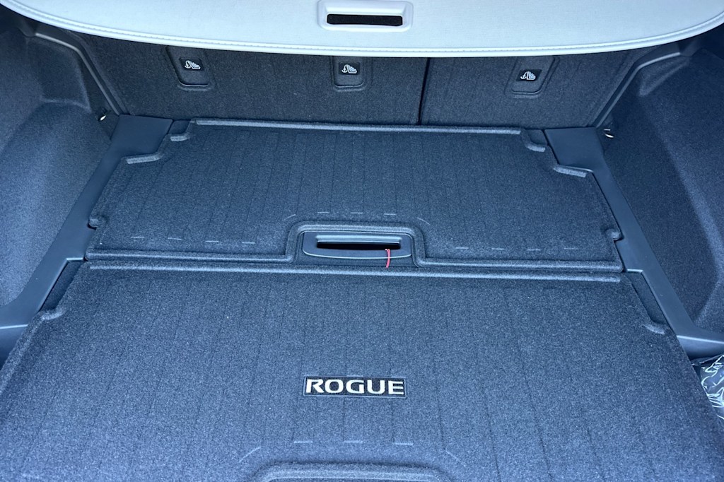 Thumbnail: 2026 Nissan Rogue - 17