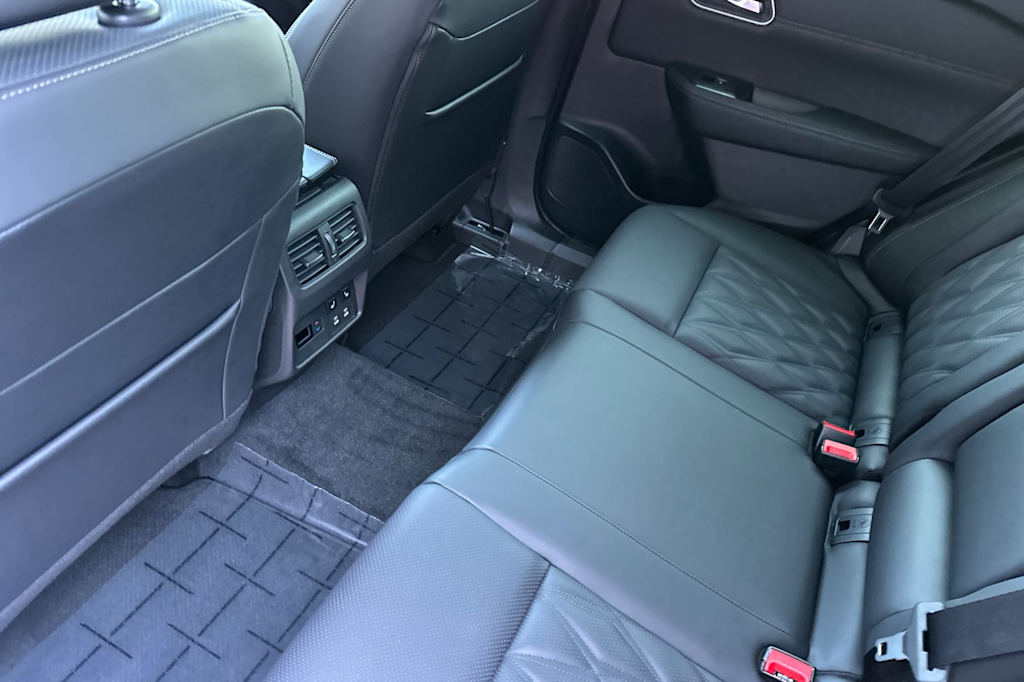 Thumbnail: 2026 Nissan Rogue - 12