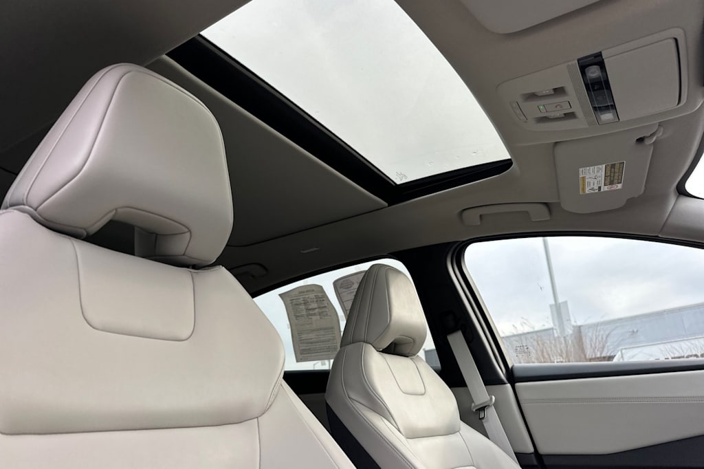 Thumbnail: 2025 Nissan Ariya - 22