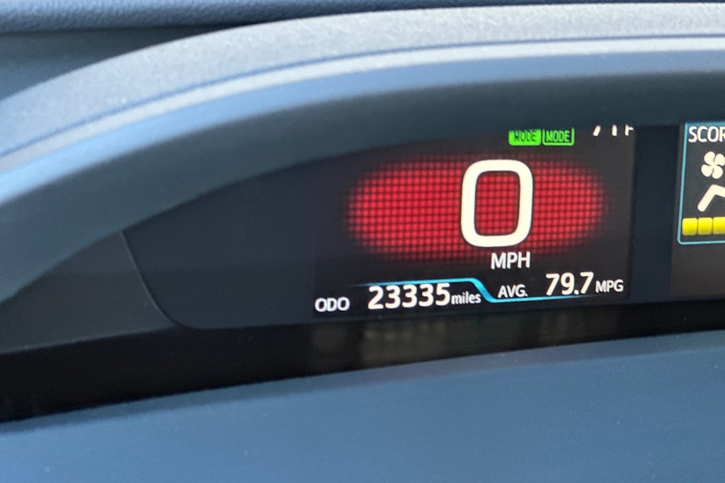 Thumbnail: 2021 Toyota Prius Prime - 27