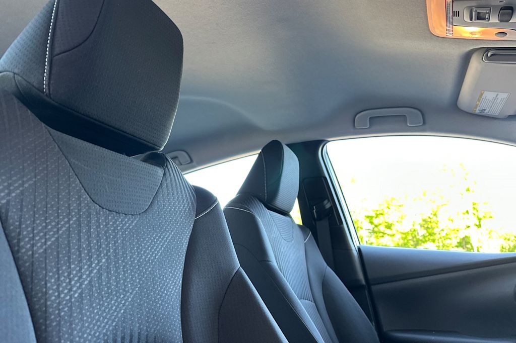 Thumbnail: 2021 Toyota Prius Prime - 11