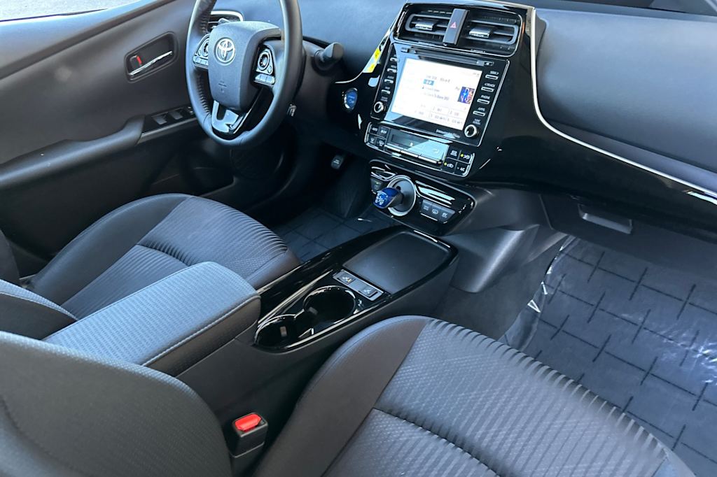 Thumbnail: 2021 Toyota Prius Prime - 13