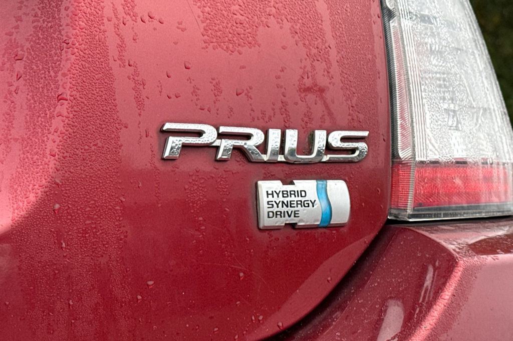Thumbnail: 2005 Toyota Prius - 7