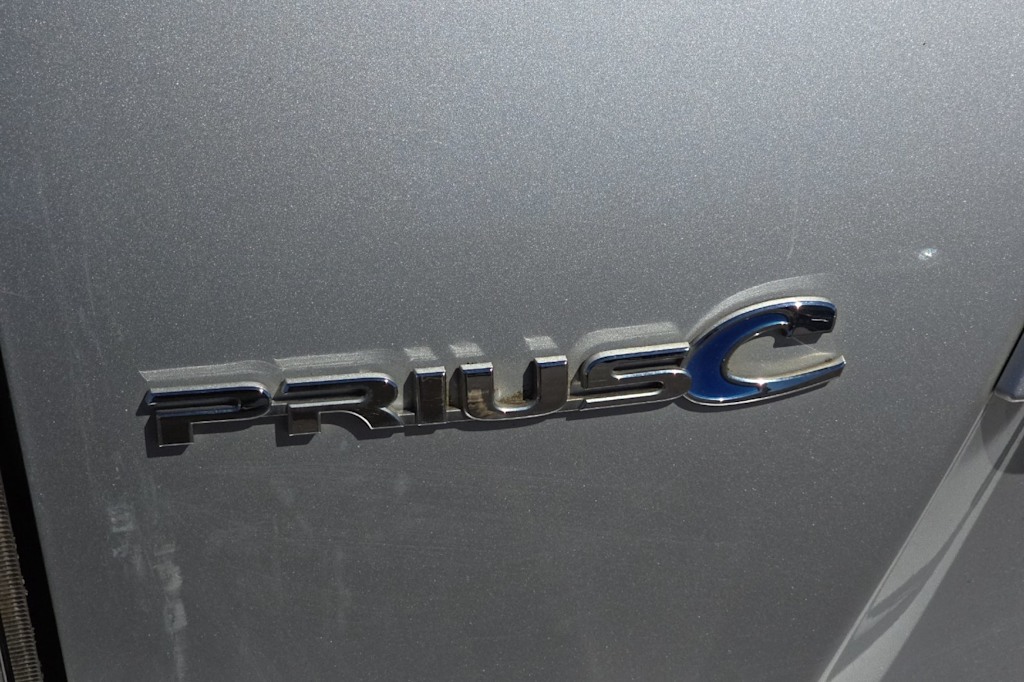 Thumbnail: 2016 Toyota Prius c - 7