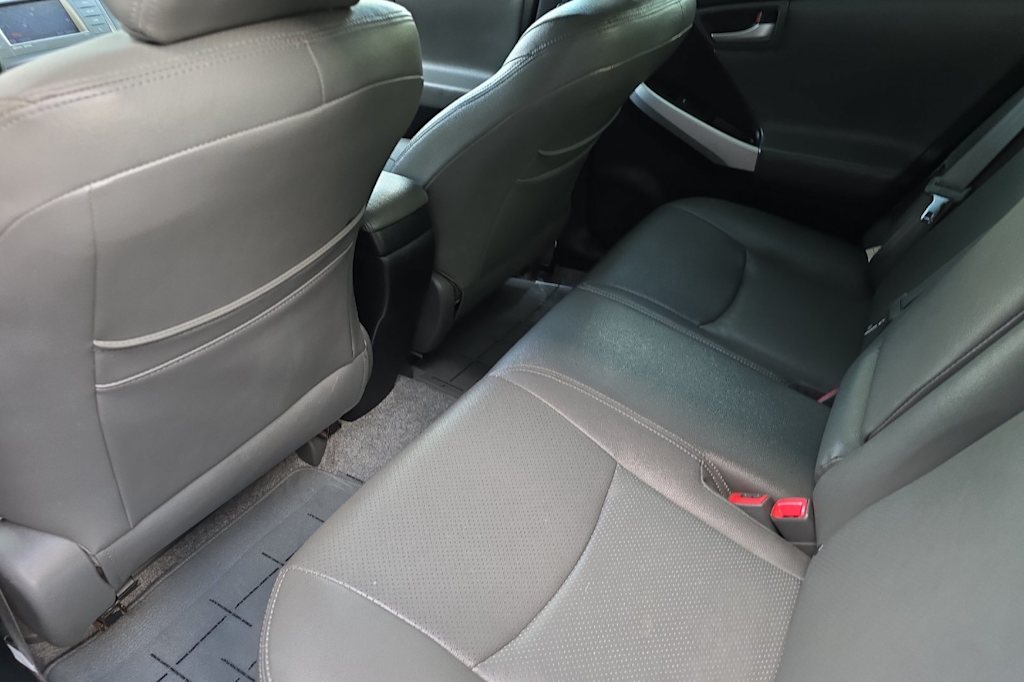 Thumbnail: 2014 Toyota Prius - 12