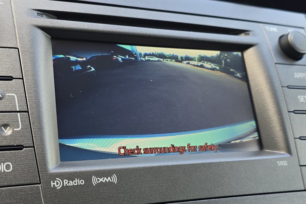 Thumbnail: 2014 Toyota Prius - 24