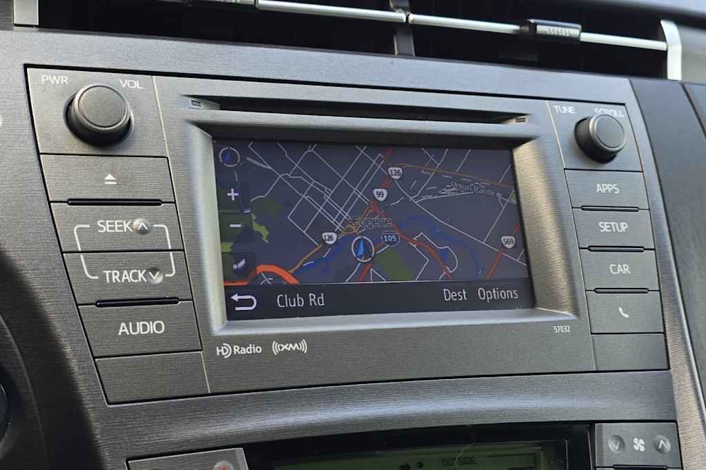 Thumbnail: 2014 Toyota Prius - 23