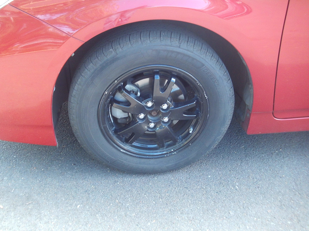 Thumbnail: 2012 Toyota Prius - 6