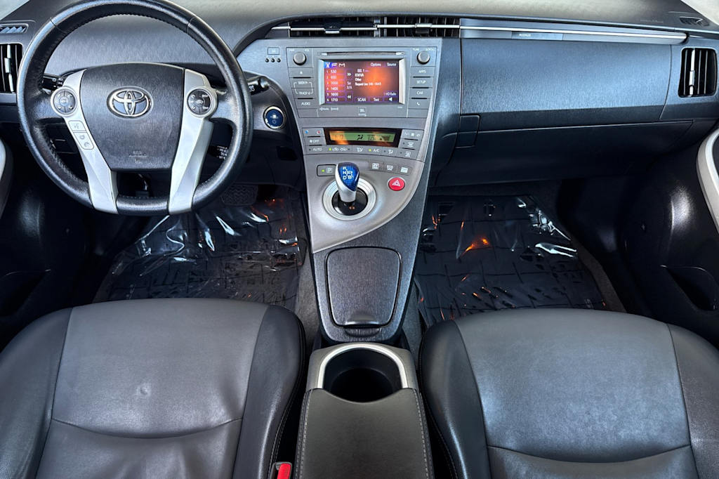 Thumbnail: 2015 Toyota Prius - 2