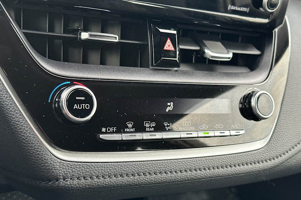 Thumbnail: 2022 Toyota Corolla - 23