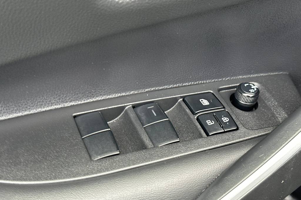 Thumbnail: 2022 Toyota Corolla - 21