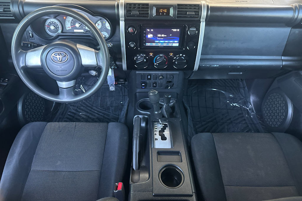 Thumbnail: 2007 Toyota FJ Cruiser - 2